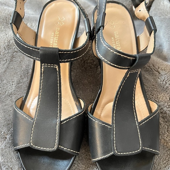 Naturalizer Camilla Wedge T-Strap Sandal. Black Leather with buckle closure. - Picture 7 of 10